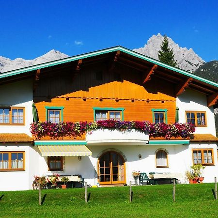 Ferienwohnung Simair Санкт Улрих ам Пилерзее Екстериор снимка